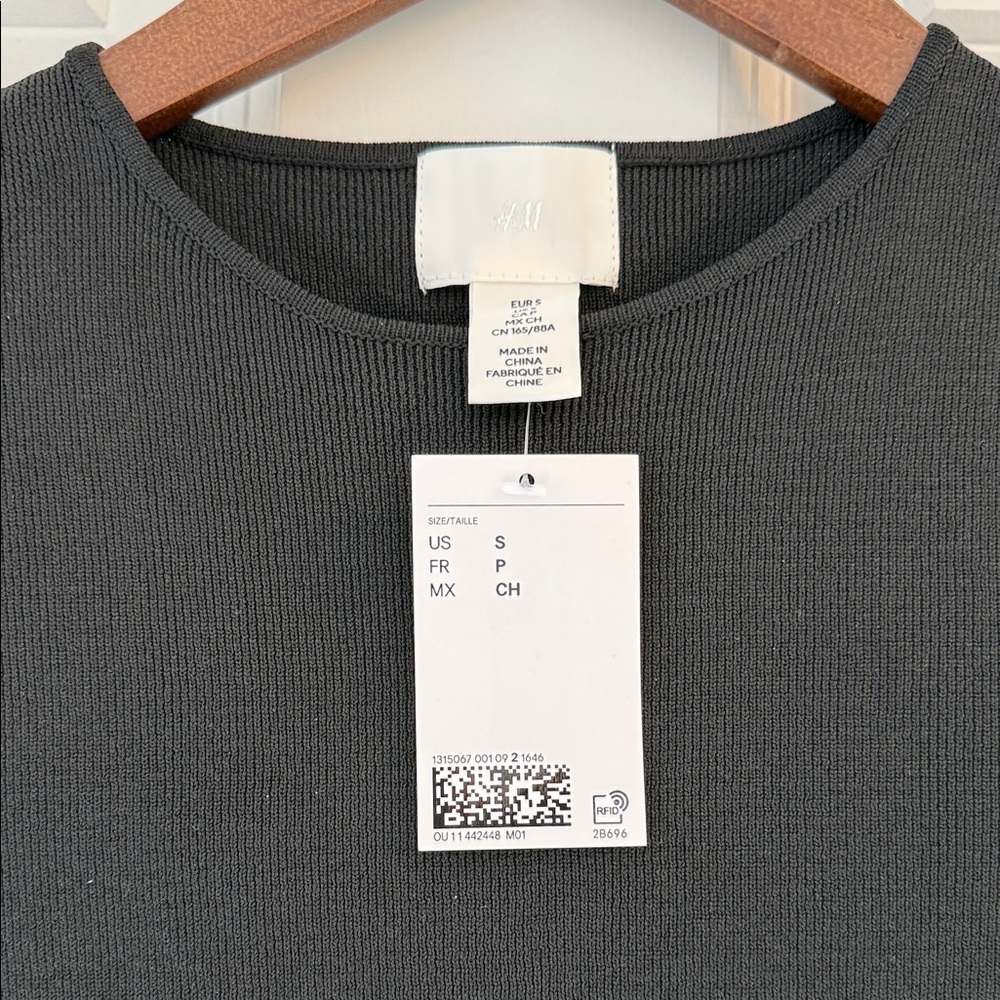 H&M Black Ribbed Dress - Picture 2 of 3
